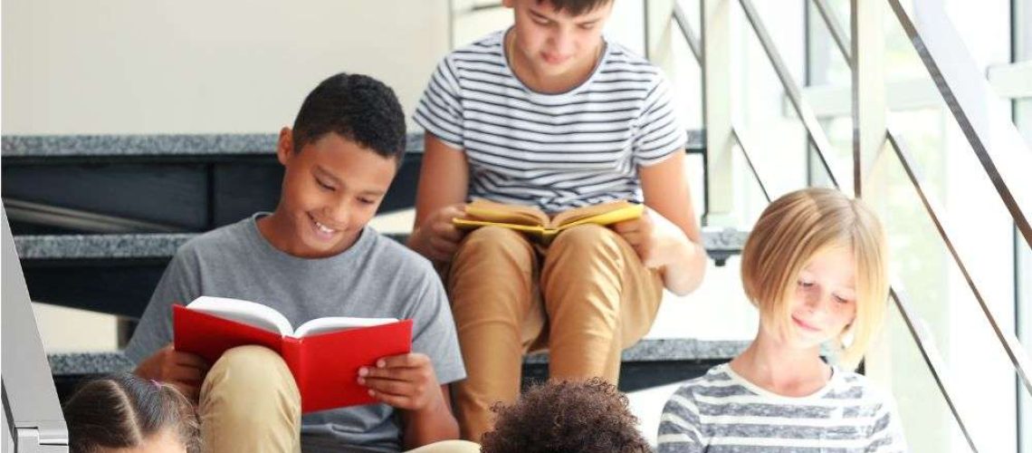 A Step-by-Step Guide for Kids to Chinese literacy by reading in Mandarin Chinese