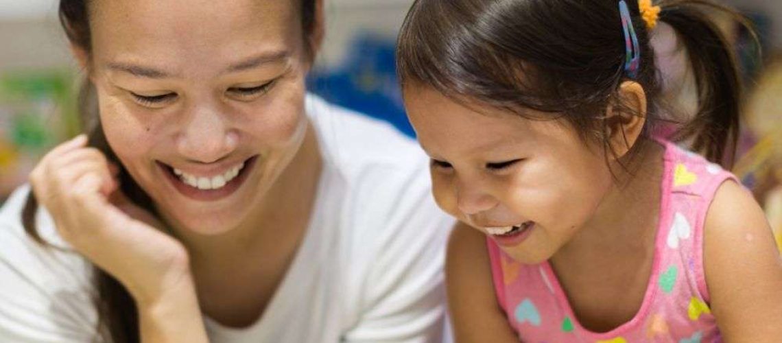 Effective strategies for parents to help kids learn Mandarin Chinese during summer break #Chinese4kids #learnChinese #mandarinChinese #Chinesehomeschooling #Chinesewithkids